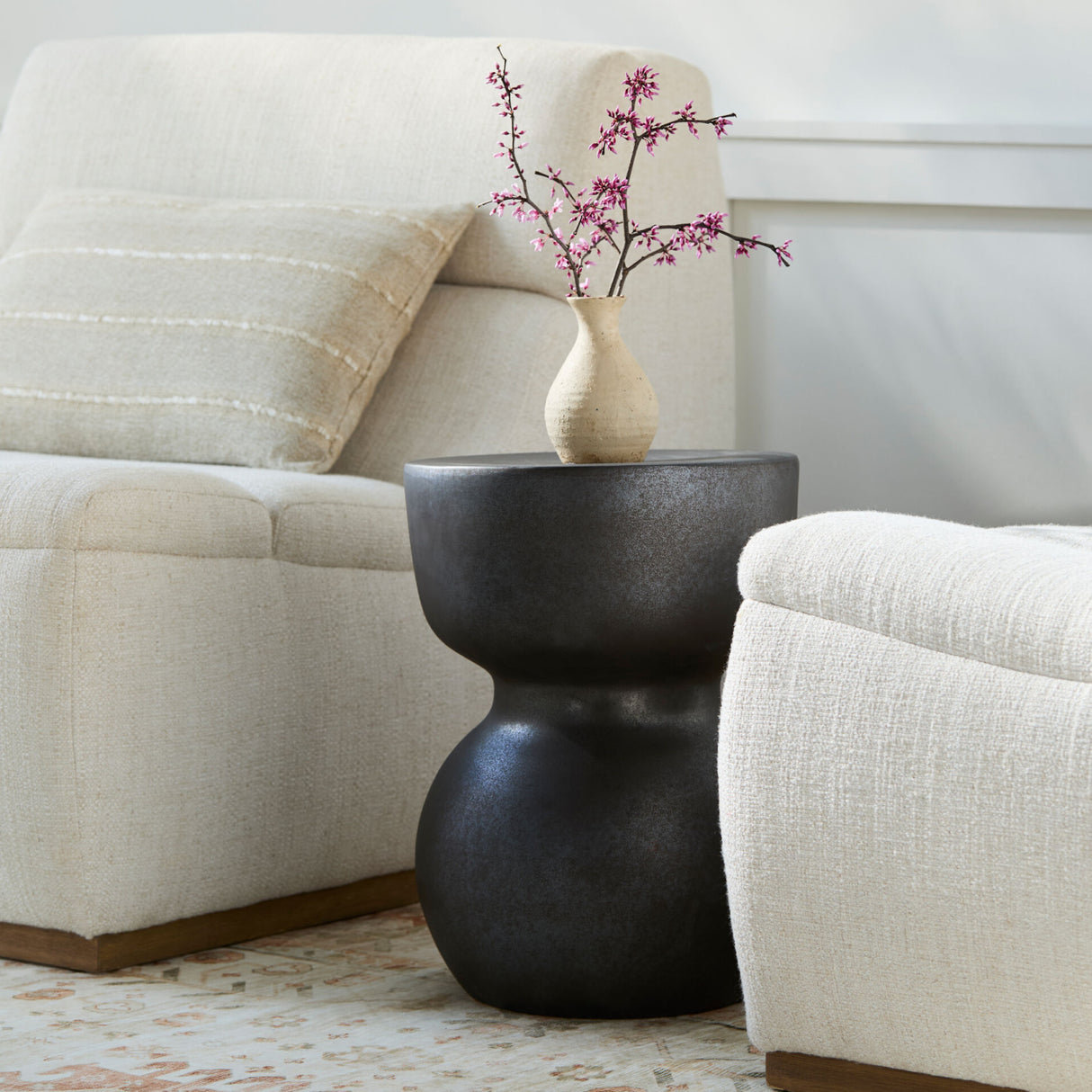 Hourglass Ceramic Garden Stool | Oroa.com