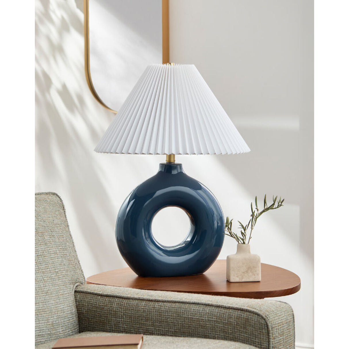 Modern European furniture - Pleated White Fabric Table Lamp - www.oroa.com | Oroa.com