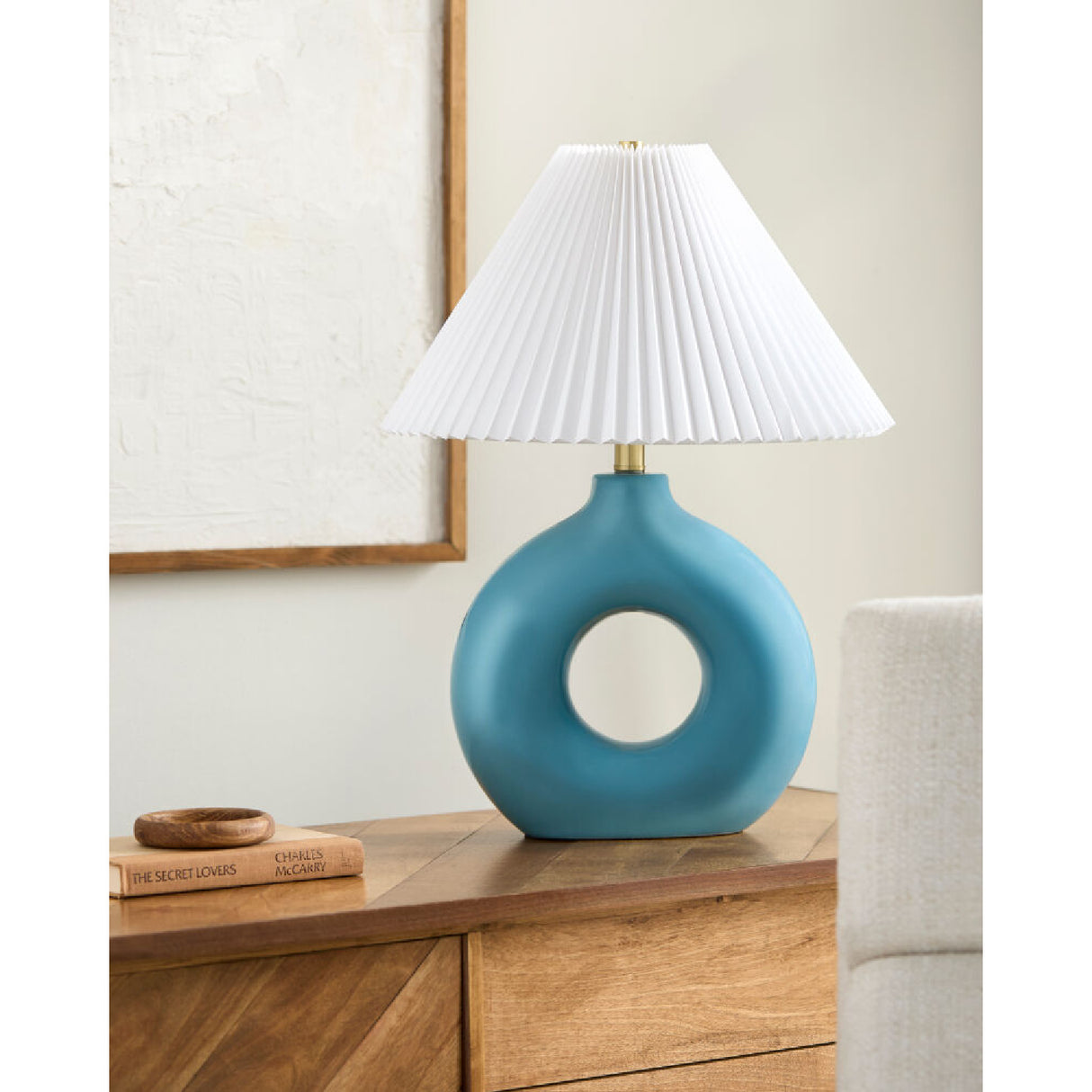 Modern European furniture - Pleated White Fabric Table Lamp - www.oroa.com | Oroa.com