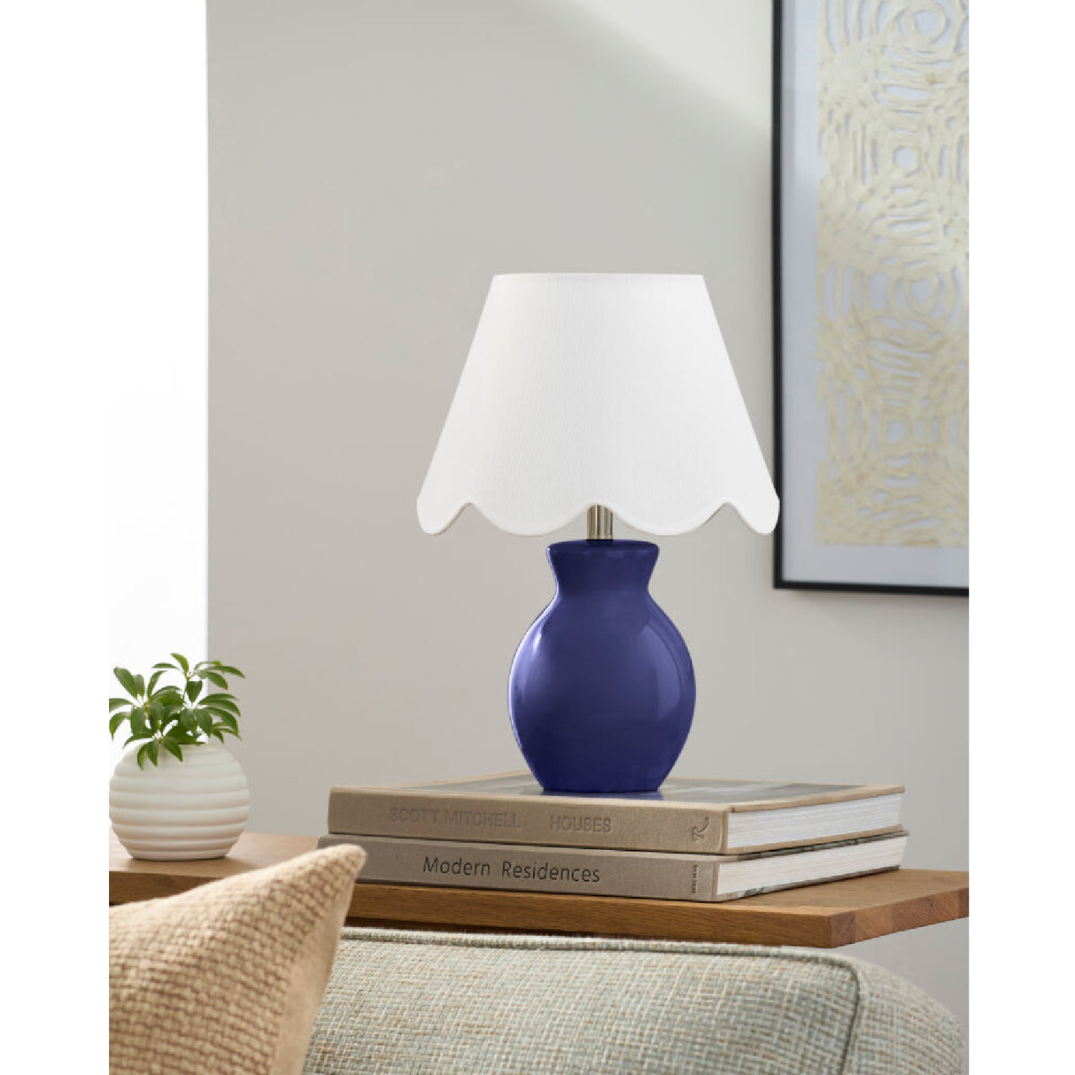 Modern European furniture - Scalloped Edge Accent Table Lamp - www.oroa.com | Oroa.com