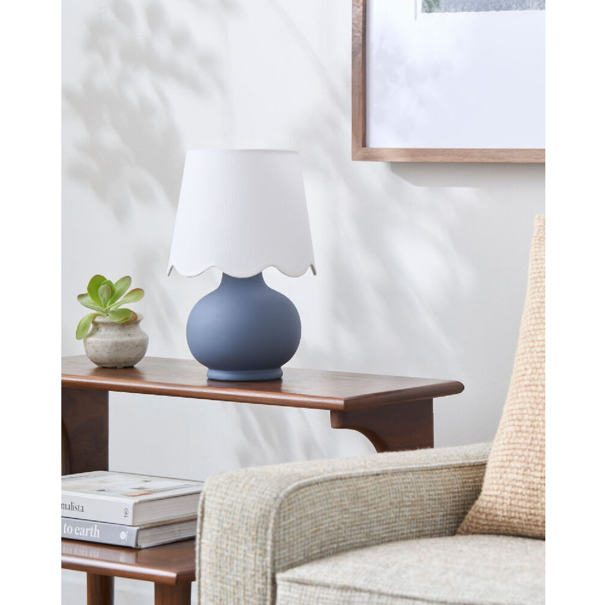 Modern European furniture - Scalloped Raffia Accent Table Lamp - www.oroa.com | Oroa.com