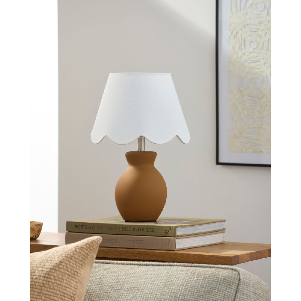 Modern European furniture - Scalloped Edge Accent Table Lamp - www.oroa.com | Oroa.com