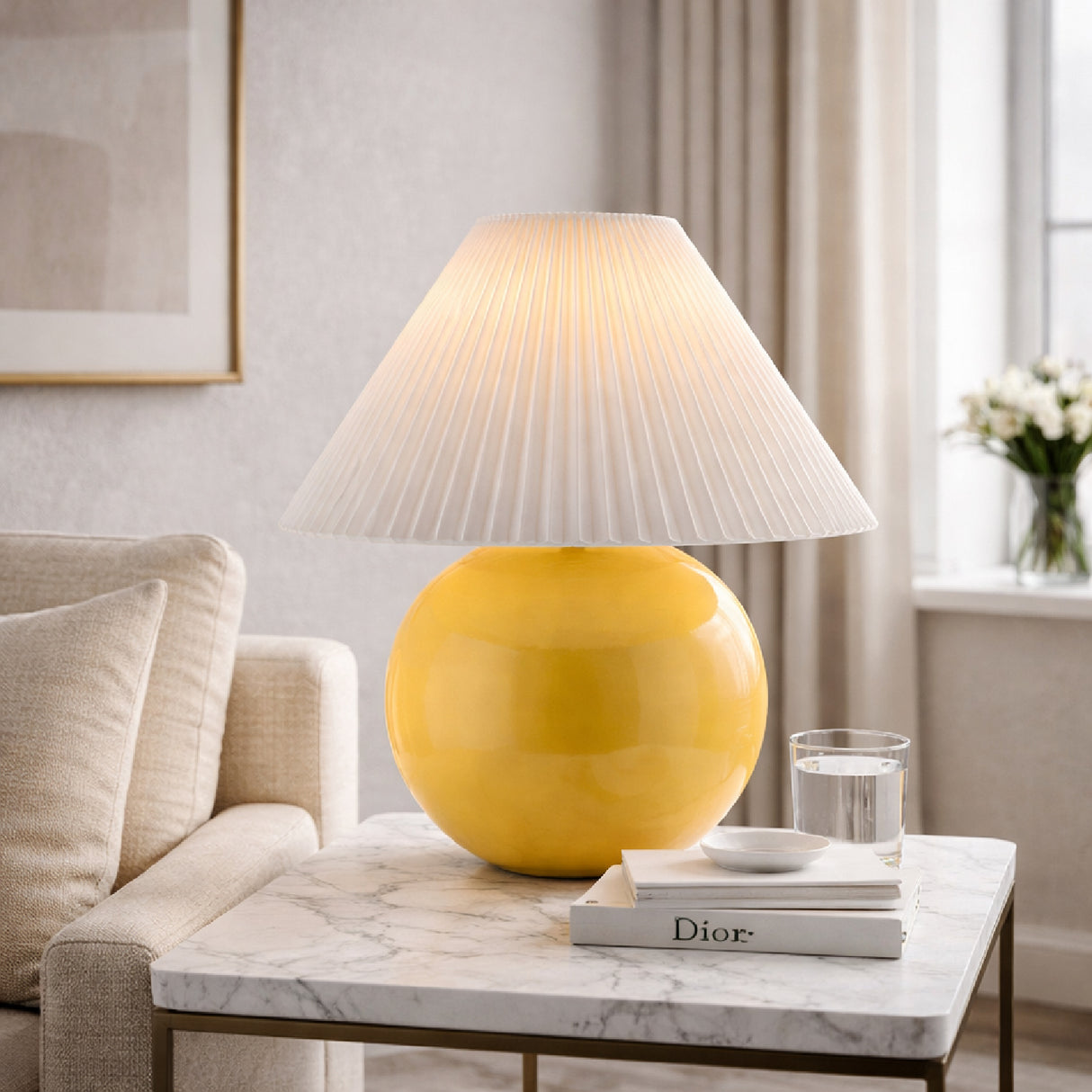 Pleated White Fabric Table Lamp | Oroa.com