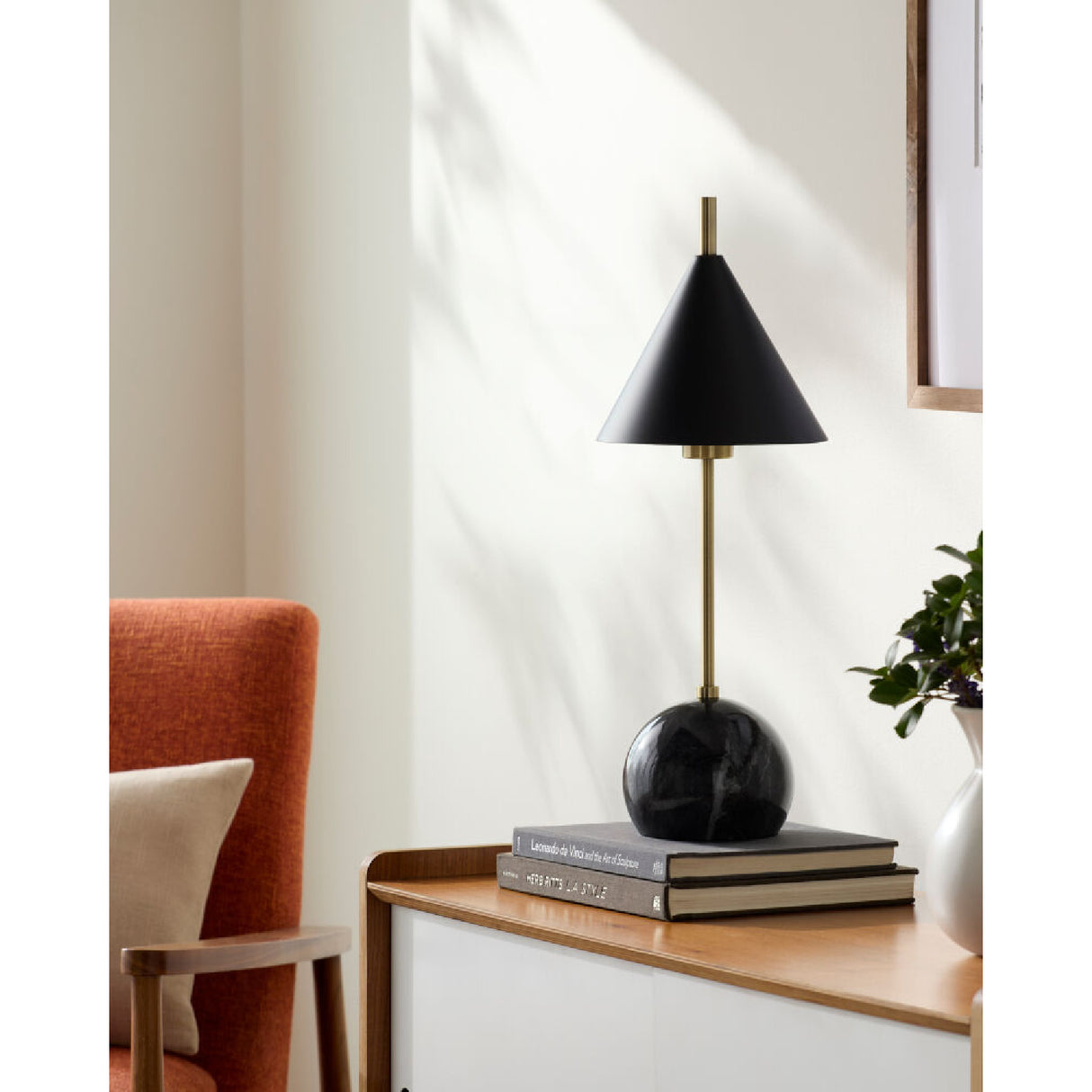 Metal Shade Accent Table Lamp | Oroa.com
