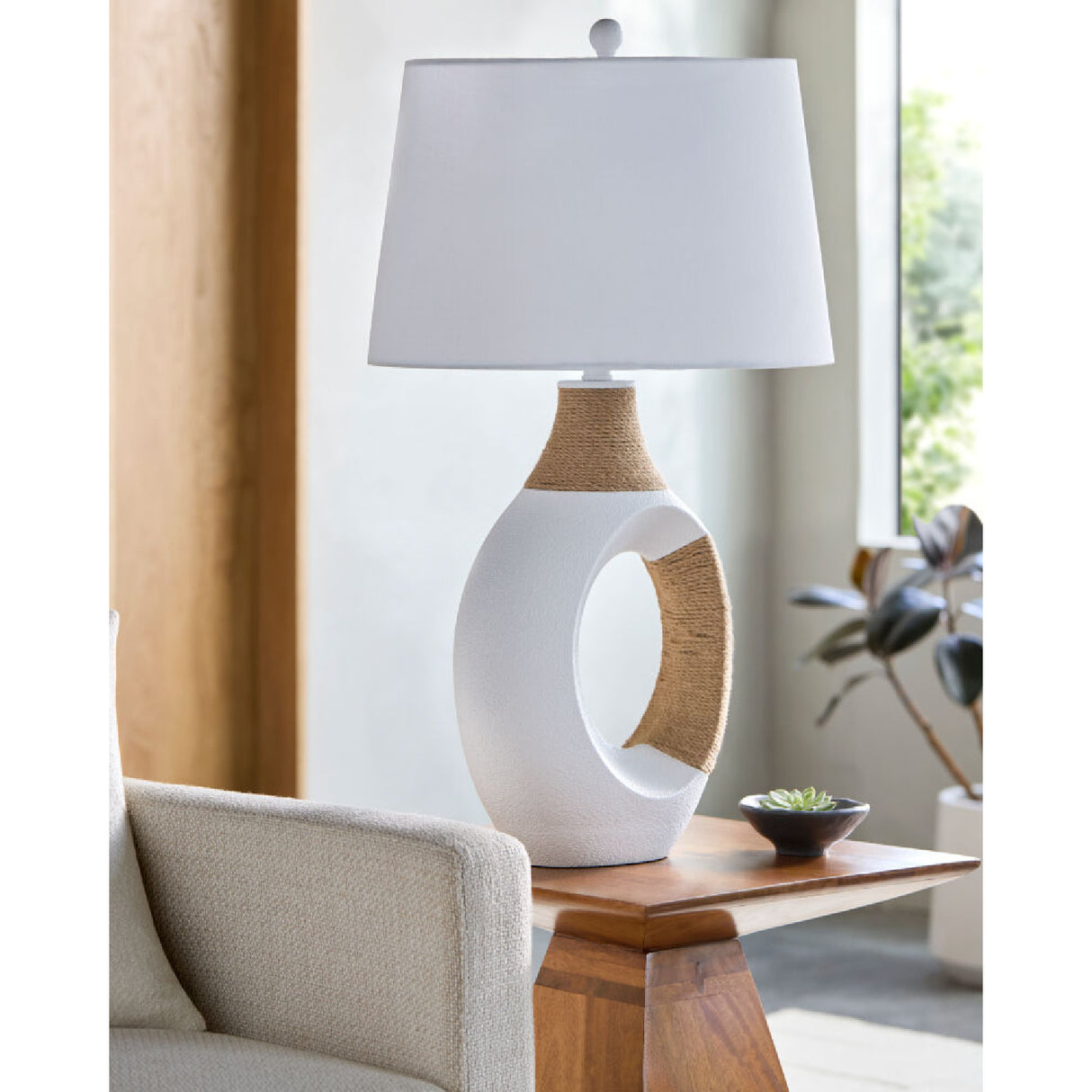 Rattan Wrapped Base Table Lamp | Oroa.com