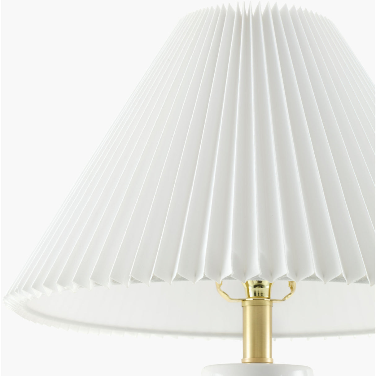 Pleated Shade Ceramic Table Lamp | Oroa.com