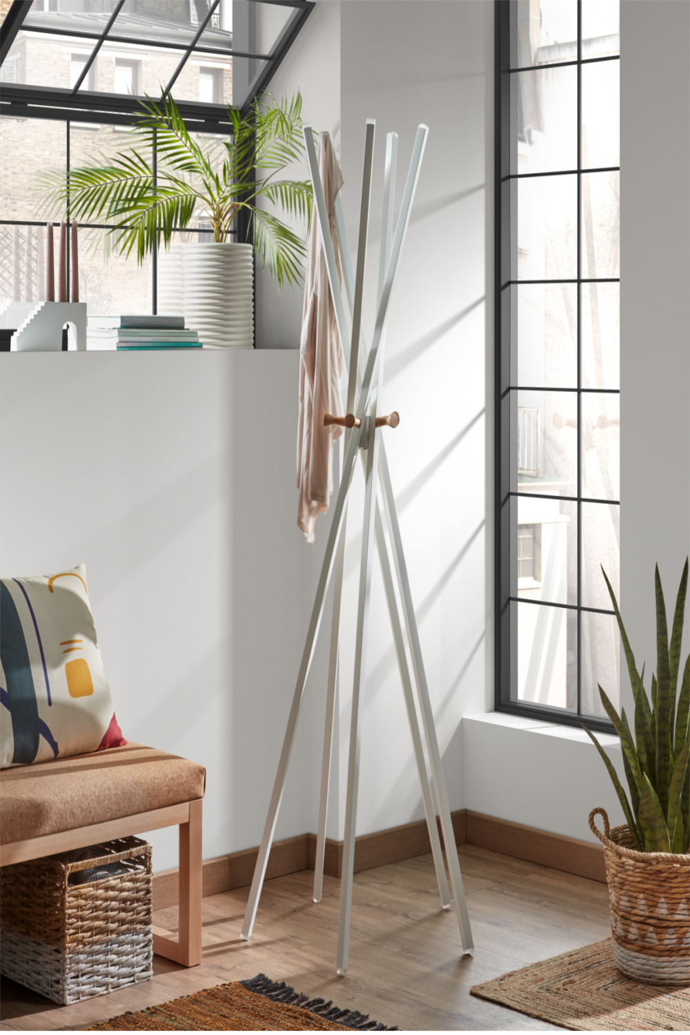 Wooden Knob Coat Rack | La Forma Chelsea | Oroa.com