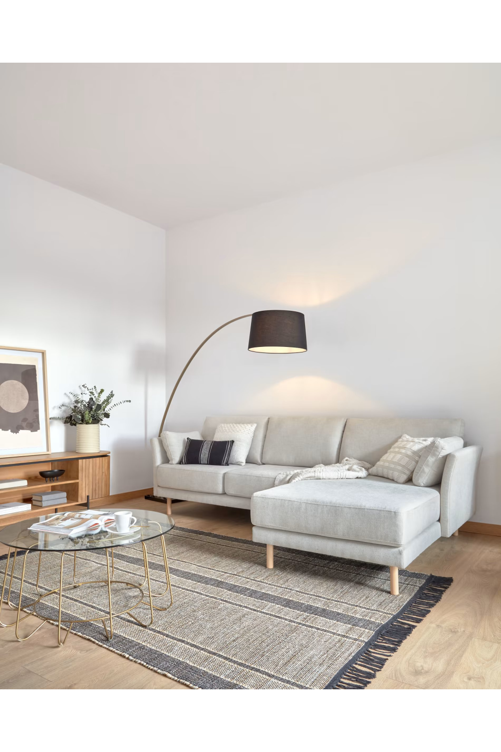 Black Brown Fringed Rug 5' x 7'5'' | La Forma Brunilda| Oroa.com