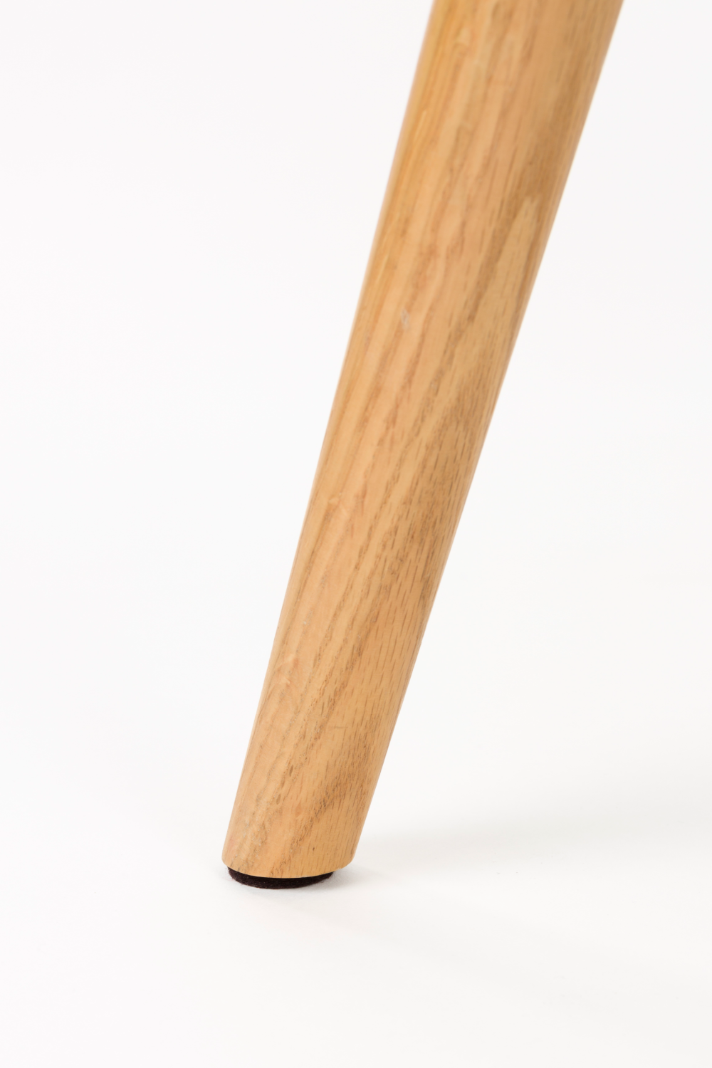 Oak Framed Lounge Chair | Oroa.com