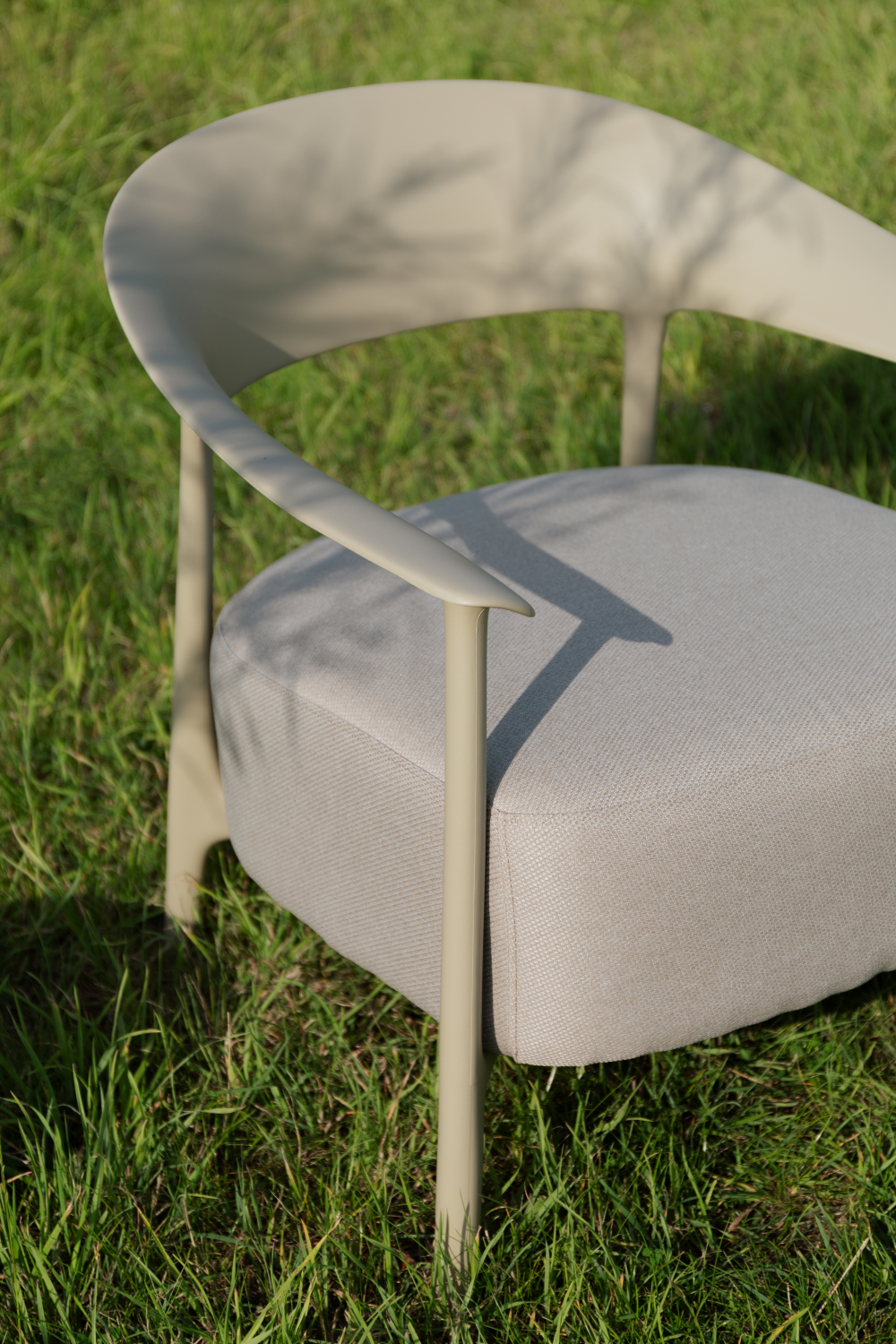 Cushioned Seat Outdoor Lounge Chair | DF Vita | Oroa.com