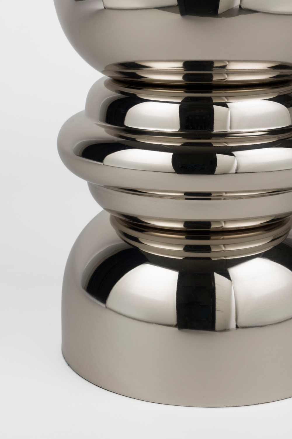 Metallic Stacked Side Table | DF Kinga | OROA.com