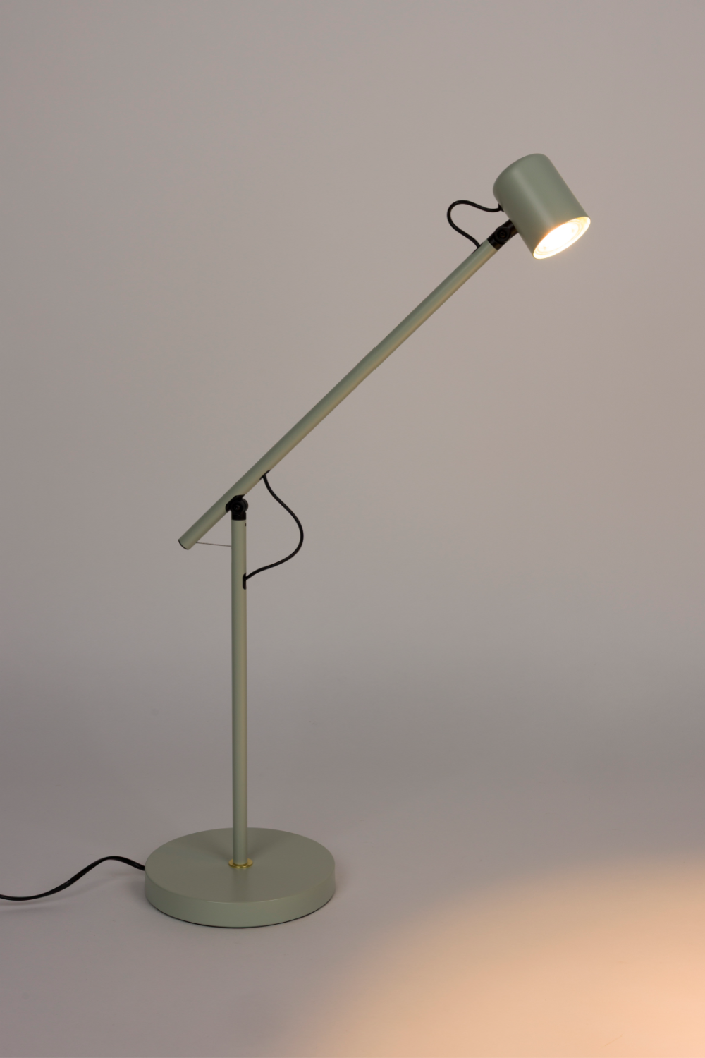 Iron Spot Table Lamp | DF Aero | Oroa.com