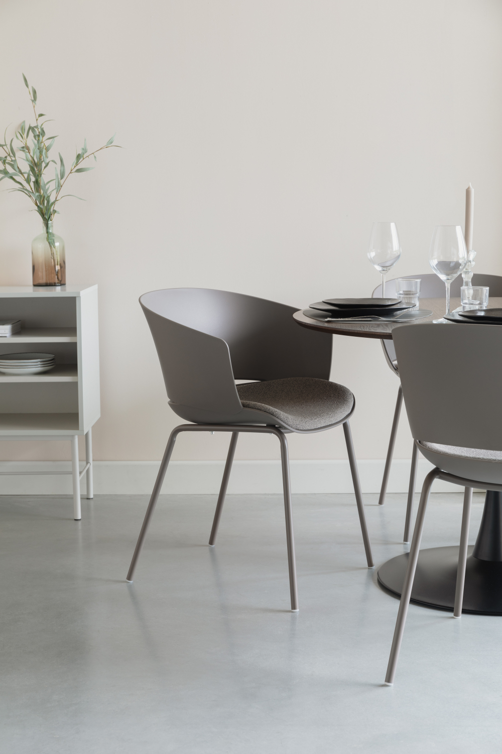 Curved Modern Dining Chair Set (4) | DF Jessica | OROA.com
