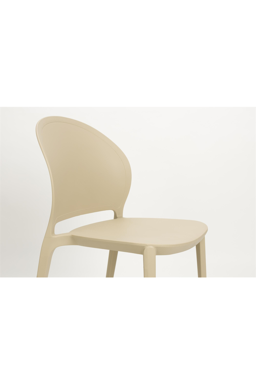 Stackable Outdoor Dining Chair (4) | DF Sjoerd | OROA.com