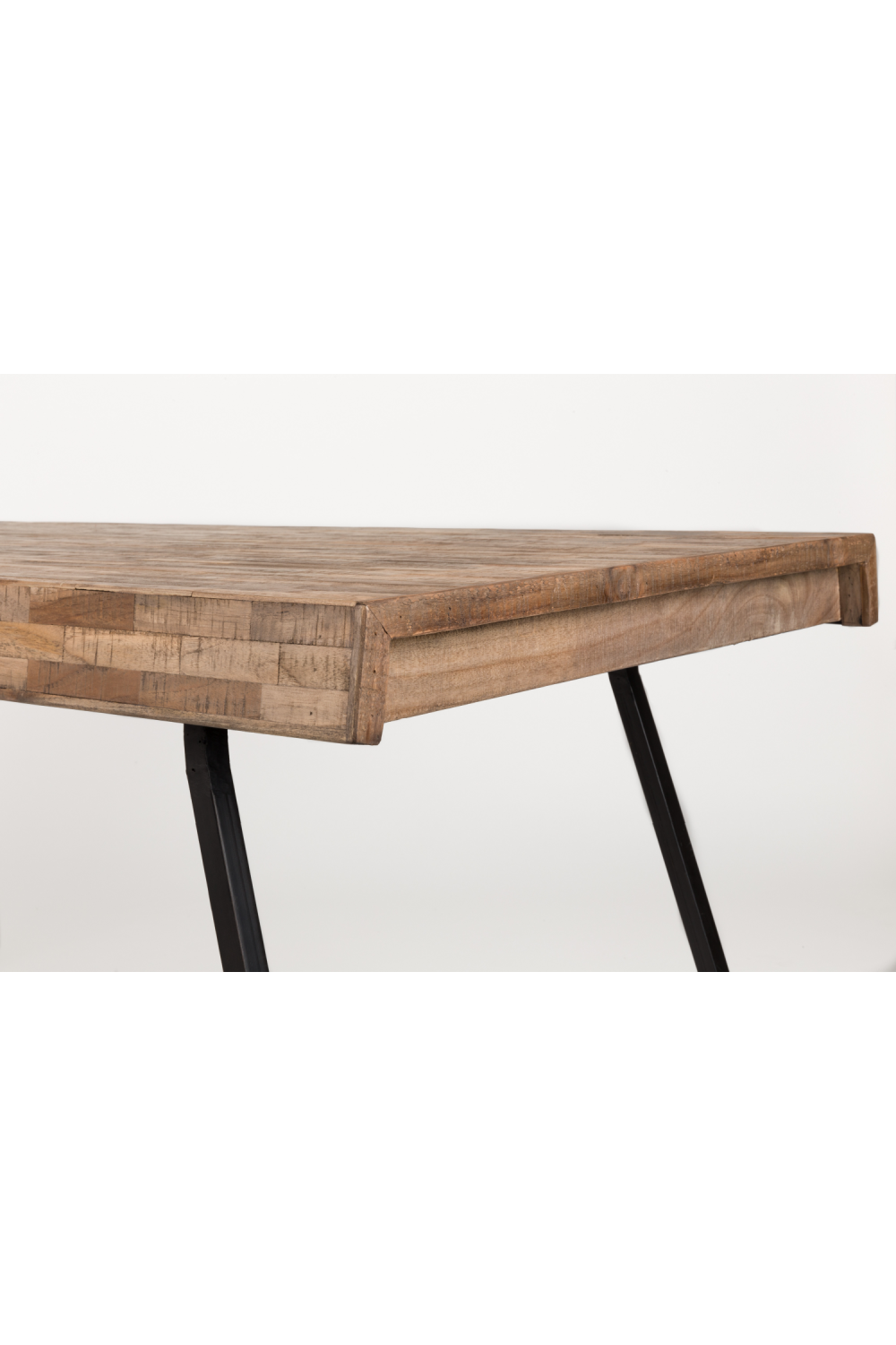 Natural Lacquered Teak Dining Table | DF Suri | Oroatrade.com