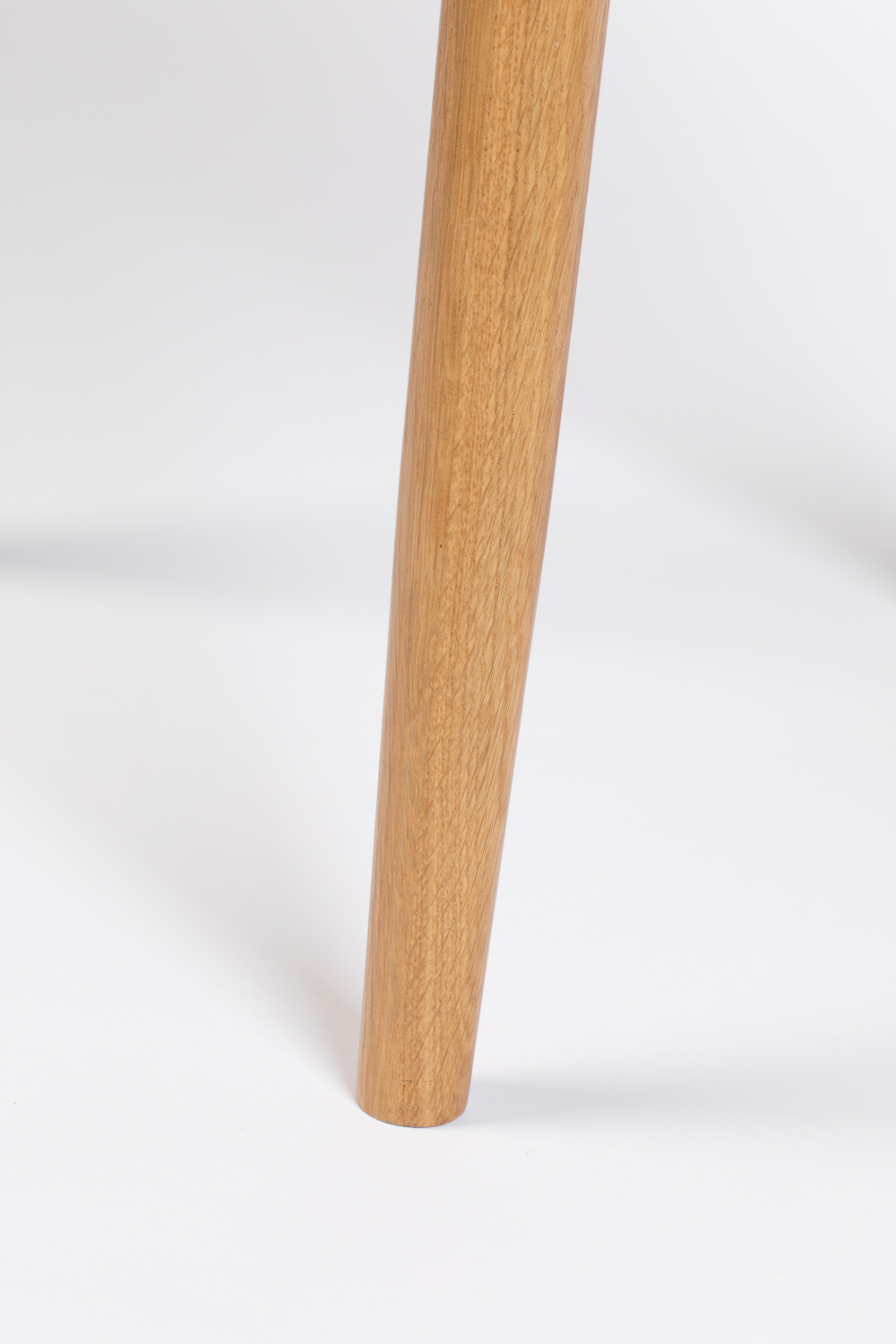 Round Wooden Side Table | DF Fabio | Oroa.com