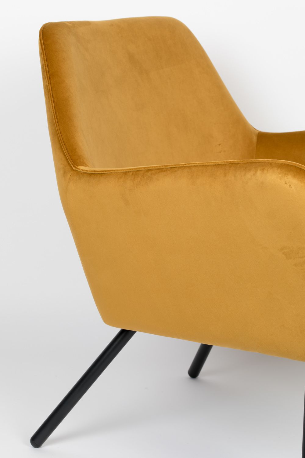 Gold Velvet Accent Chair | DF Bon | Oroatrade.com