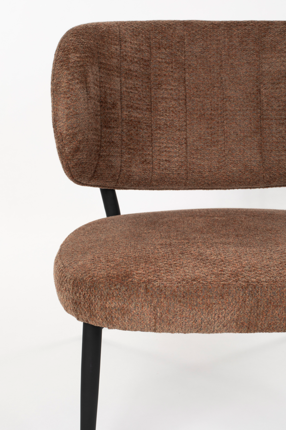 Curved-Back Lounge Chairs (2) | DF Sanne | OROA.com
