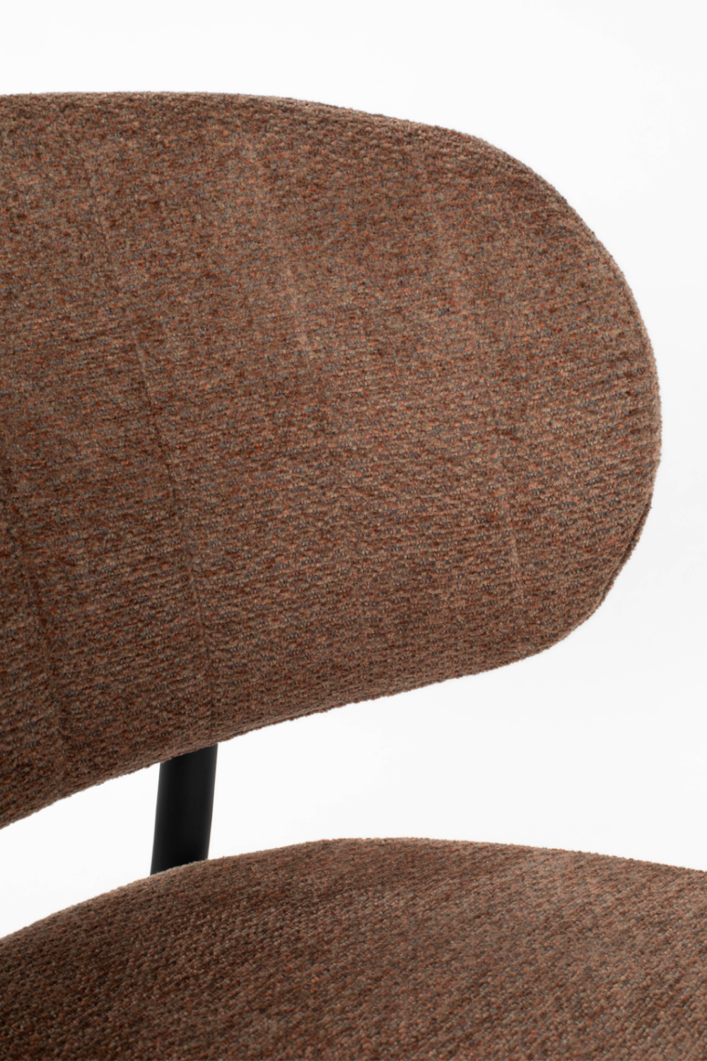 Curved-Back Lounge Chairs (2) | DF Sanne | OROA.com