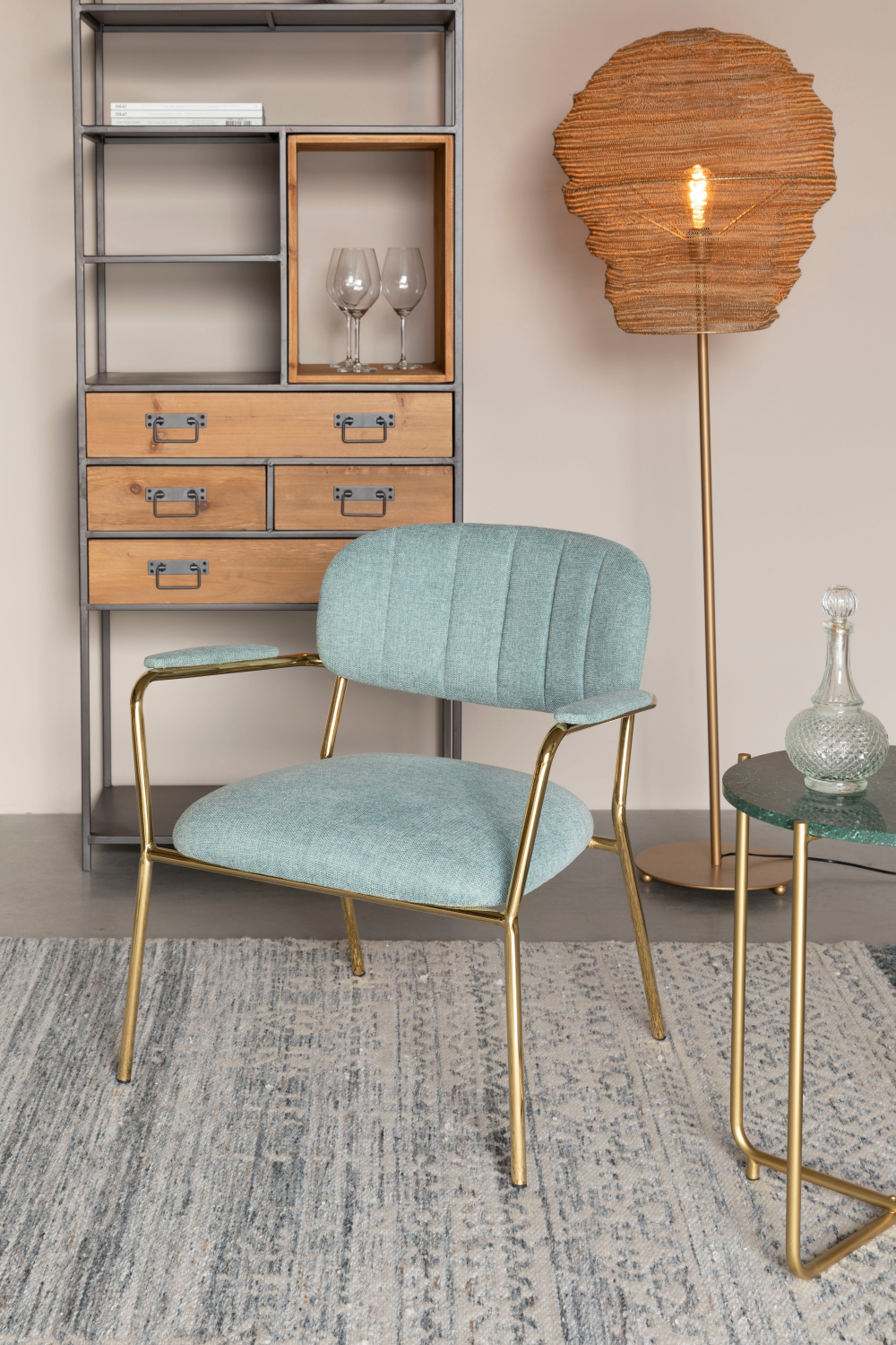 Antique Metal Floor Lamp | DF Lena | Oroatrade.com