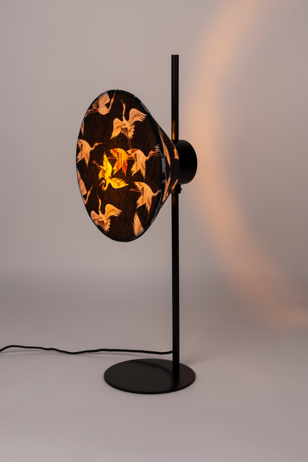 Printed Shade Table Lamp | DF Jaylee | OROA.com