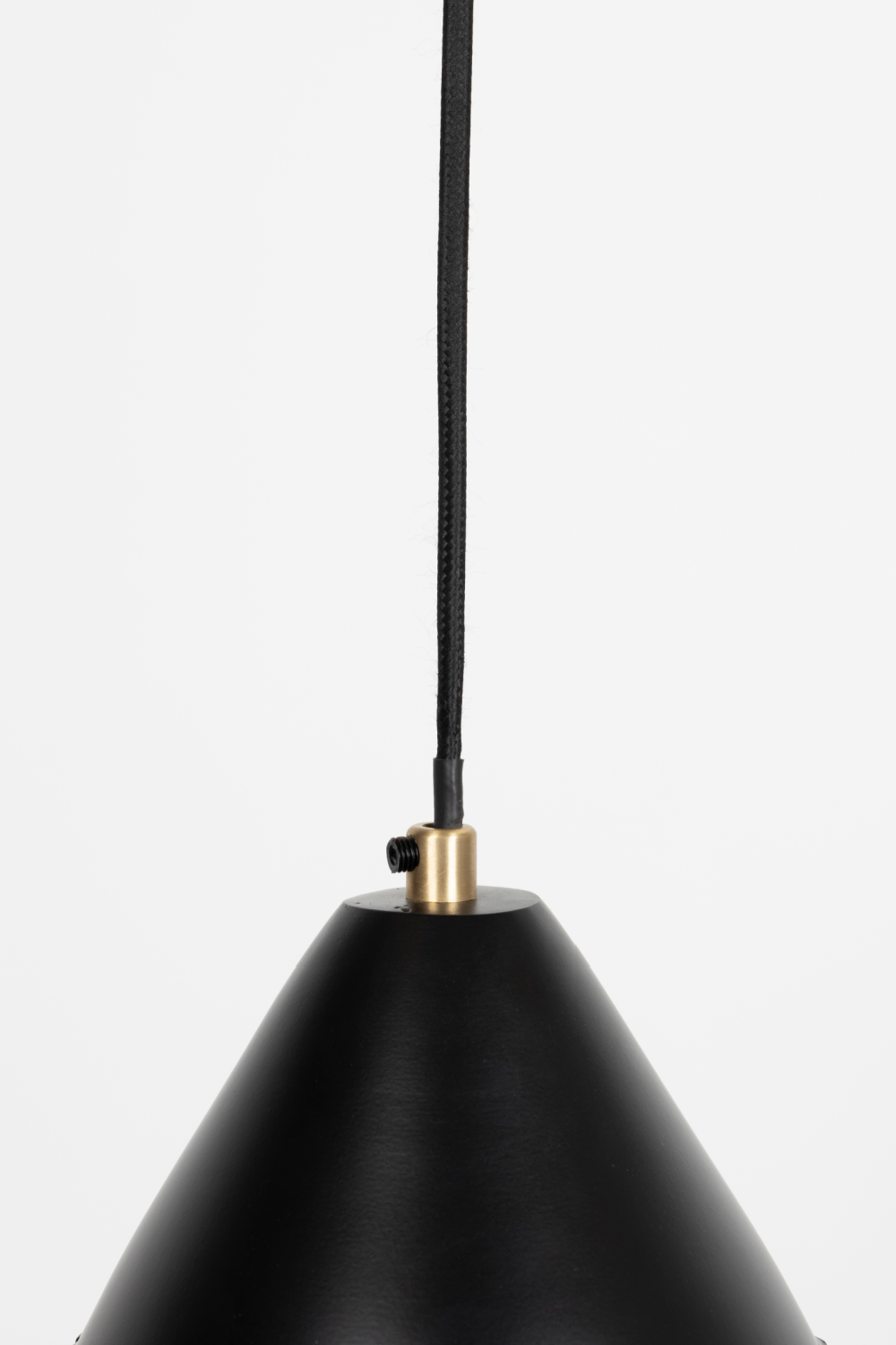 Iron Shade Pendant Lamp | DF Aysa | Oroatrade.com
