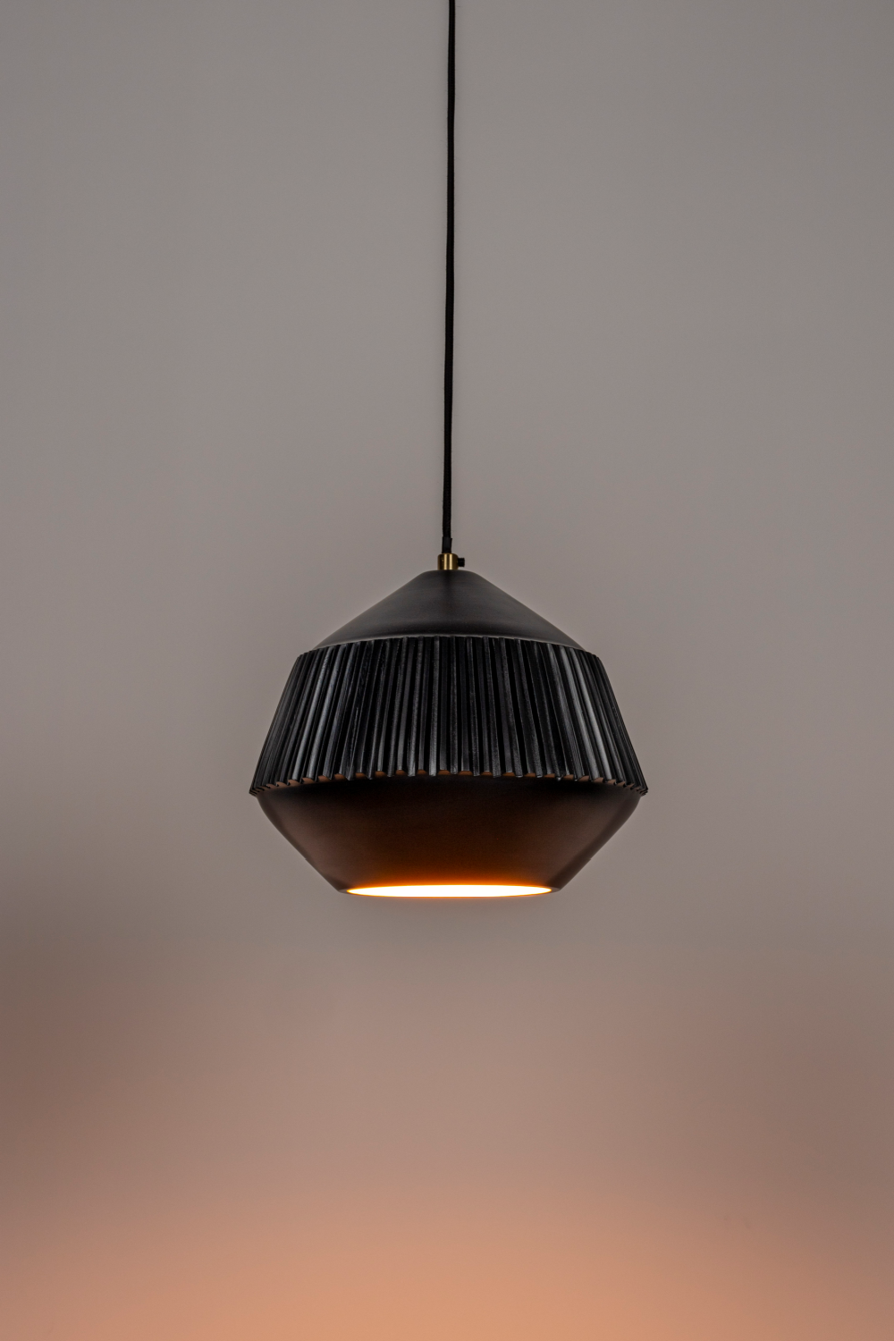 Iron Canopy Pendant Lamp | DF Aysa | Oroatrade.com