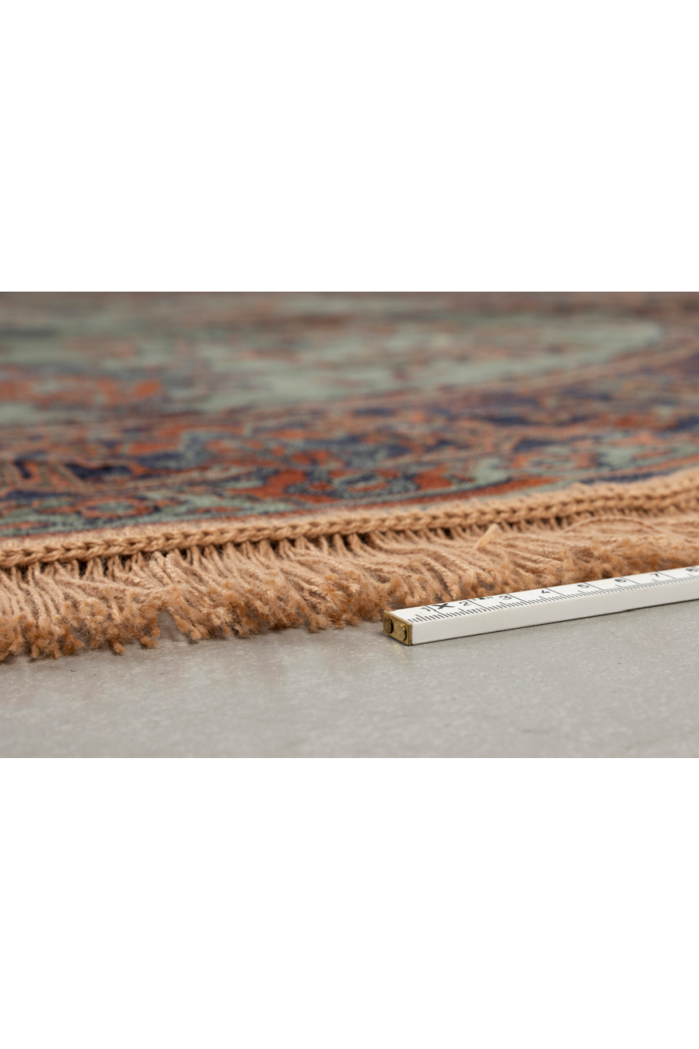 Round Green Vintage Carpet | DF Raz | Oroatrade.com