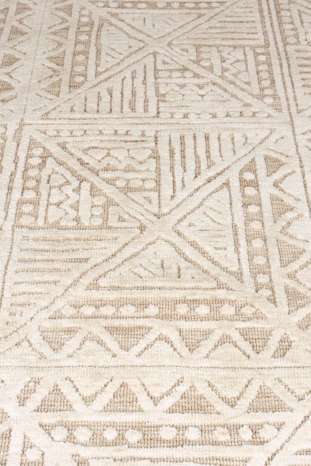 Patterned Beige Carpet 5' x 8' | DF Cuzco | OROA.com