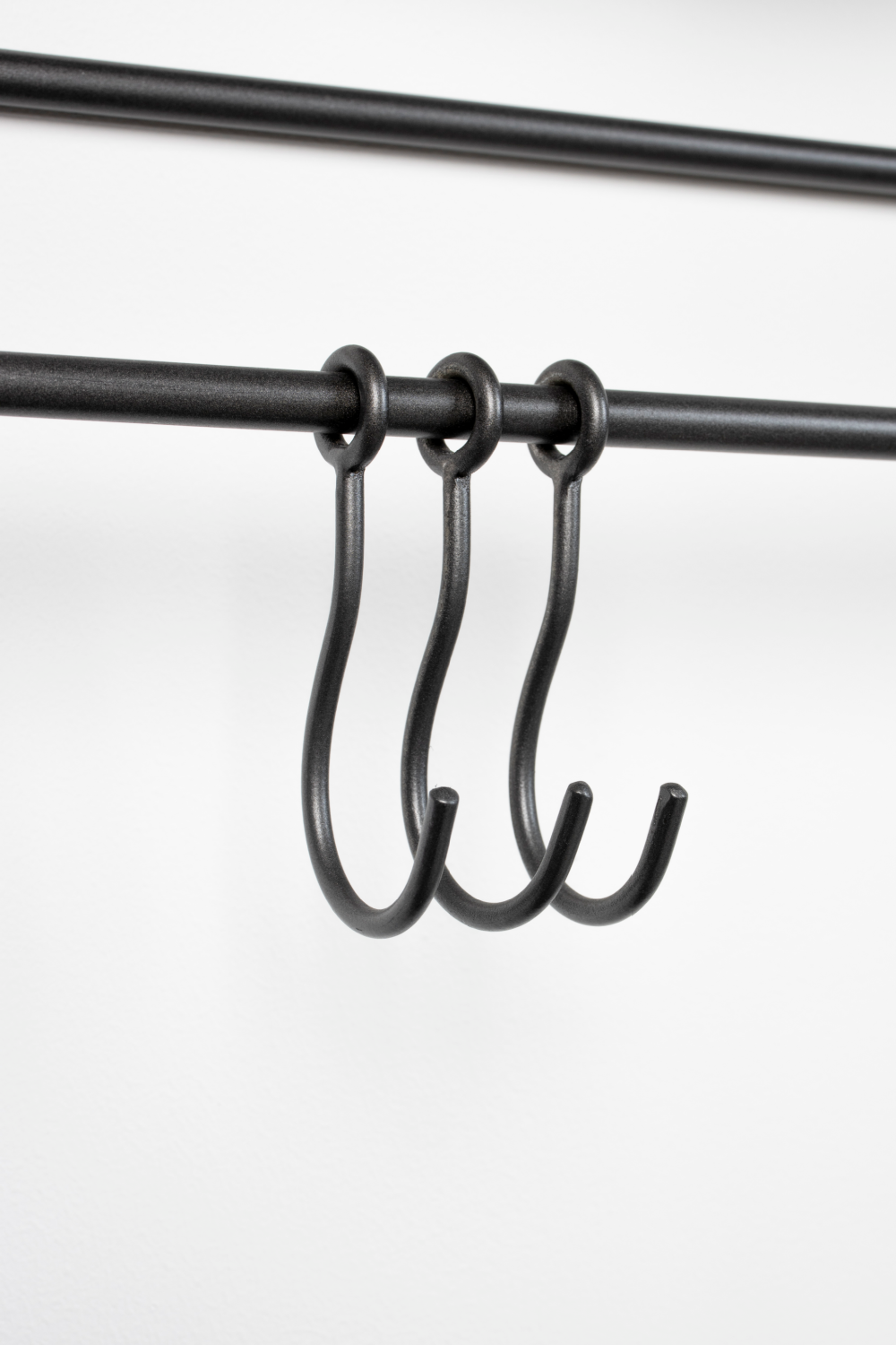 Gray Wall Rack With Mirror | DF Duco | OROA.com