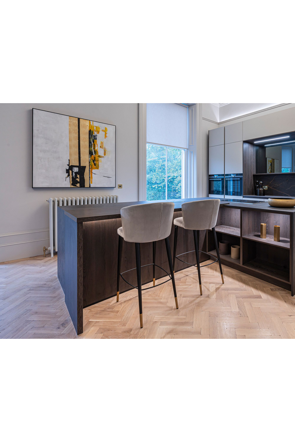 Velvet Curved Barstool | Liang & Eimil Elica | Oroa.com