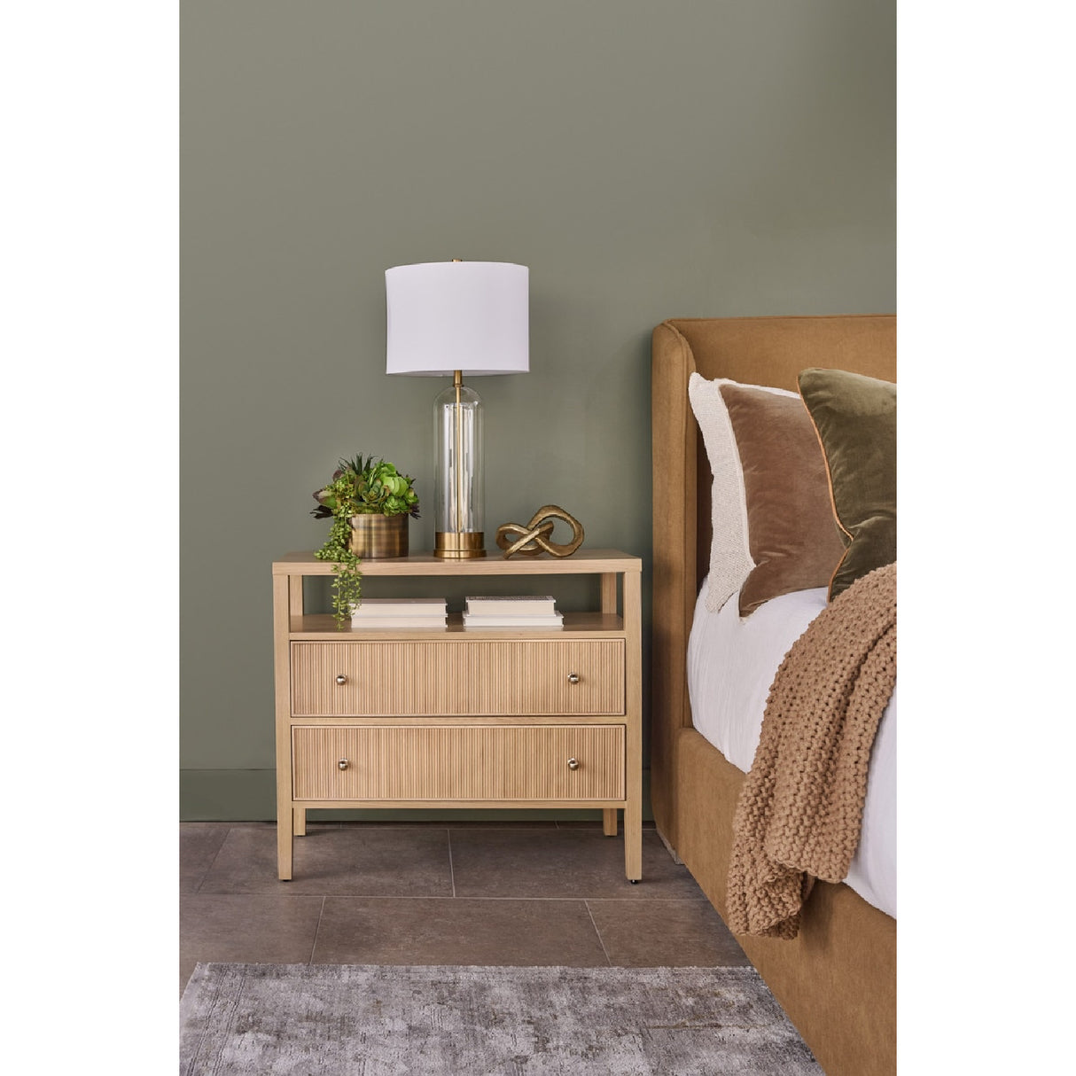 2-Drawer Oak Nightstand L | Oroa.com
