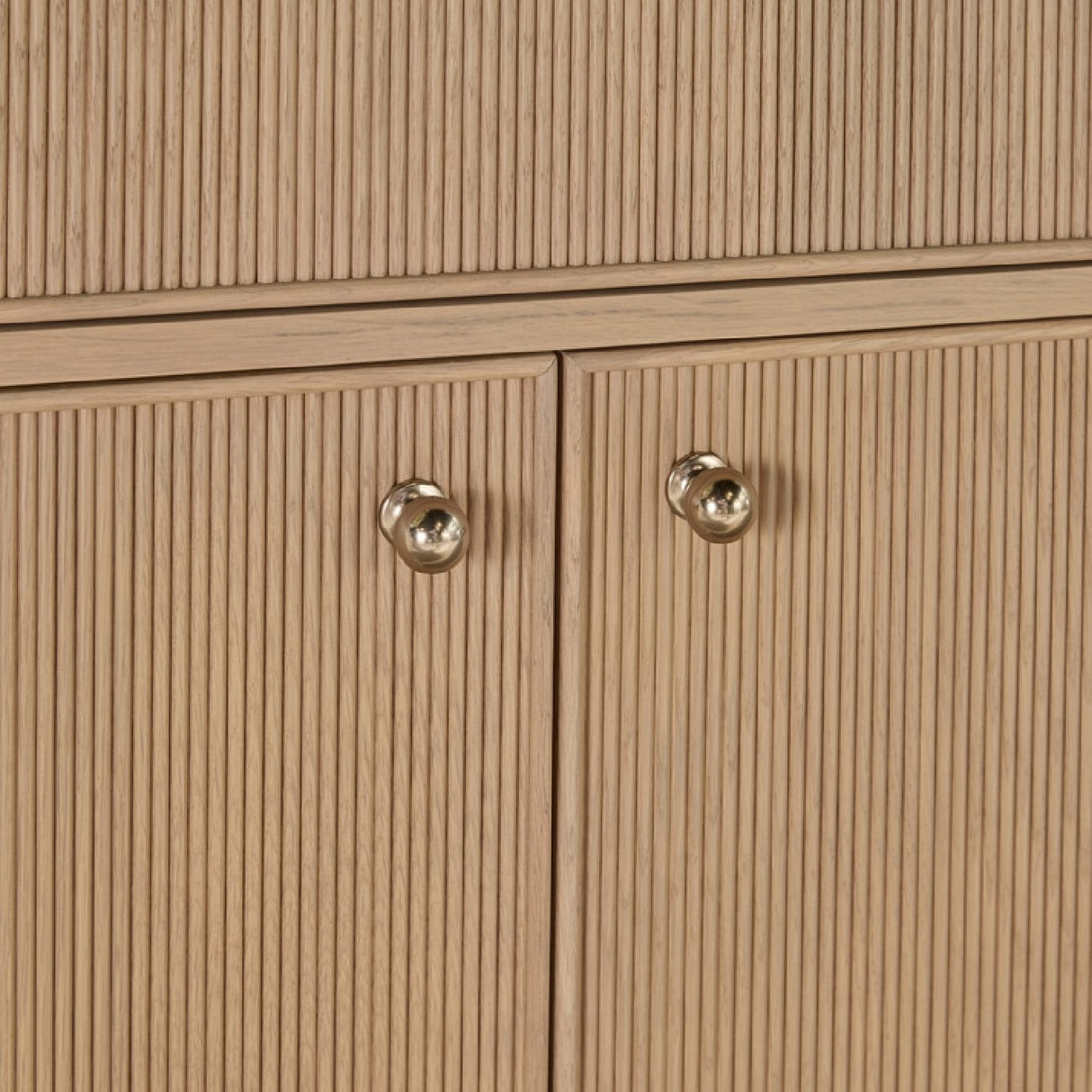 Fluted Solid Wood Media Sideboard | Oroa.com