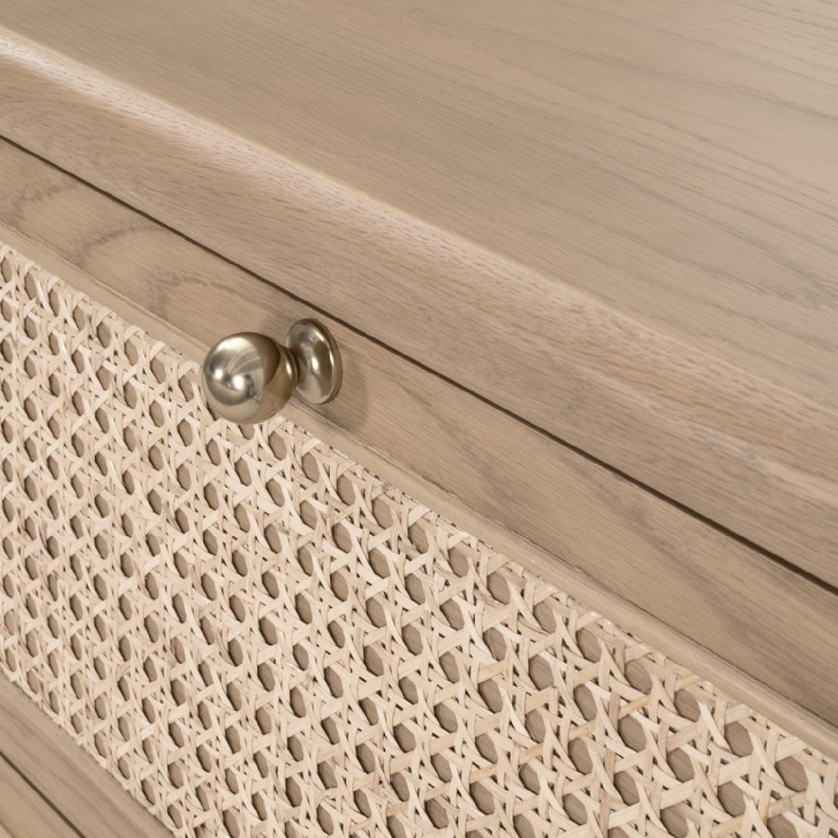 Oak Framed Cane 6-Drawer Dresser | Oroa.com