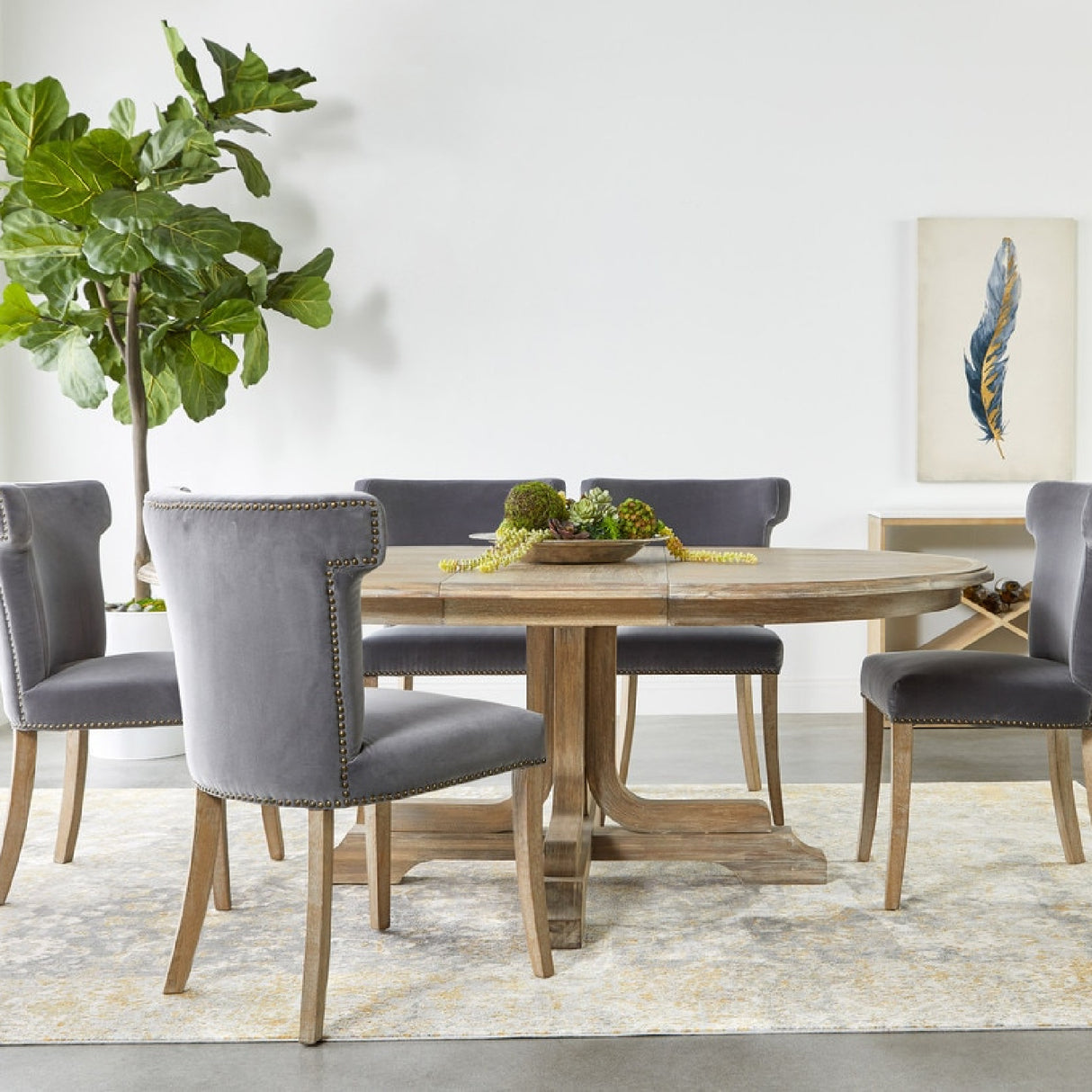 Round Acacia Extendale Dining Table | Oroa.com