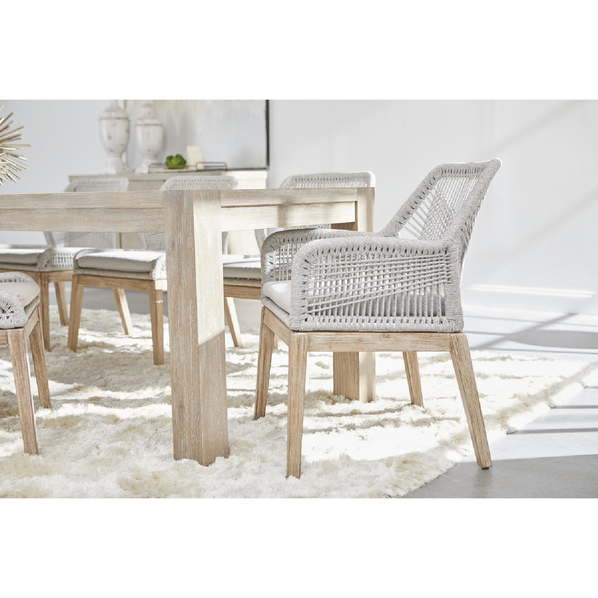 Extendable Oak Dining Table | Oroa.com