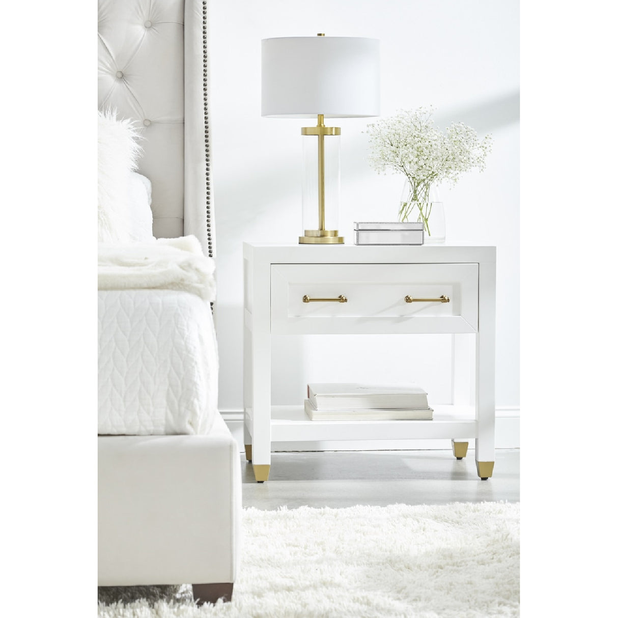 White 1-Drawer Nightstand | Oroa.com