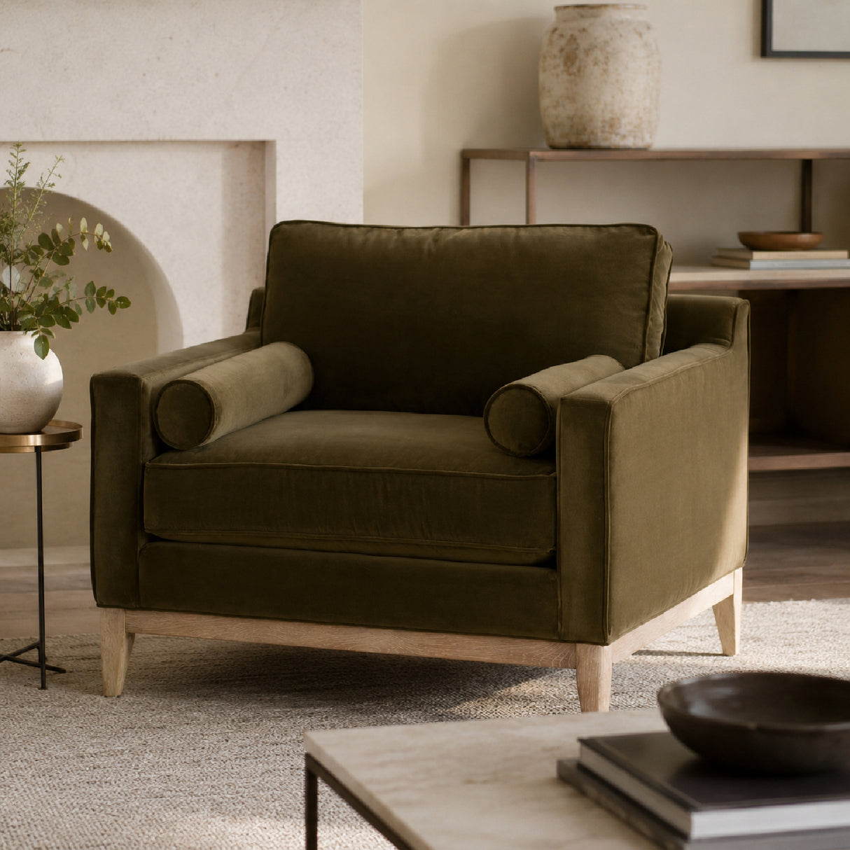 Velvet Modern Loveseat | Oroa.com