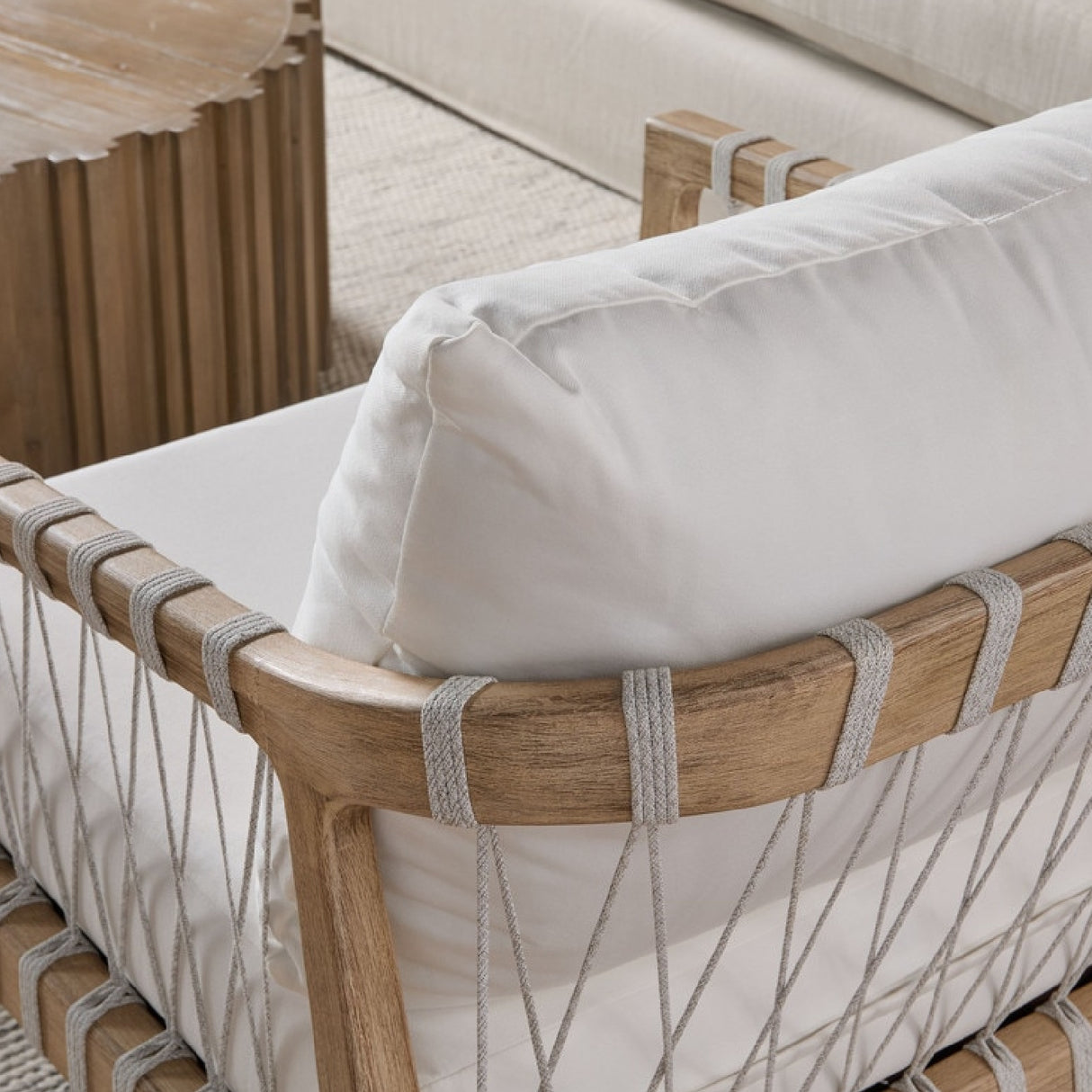 White Cushioned Club Chair | Oroa.com