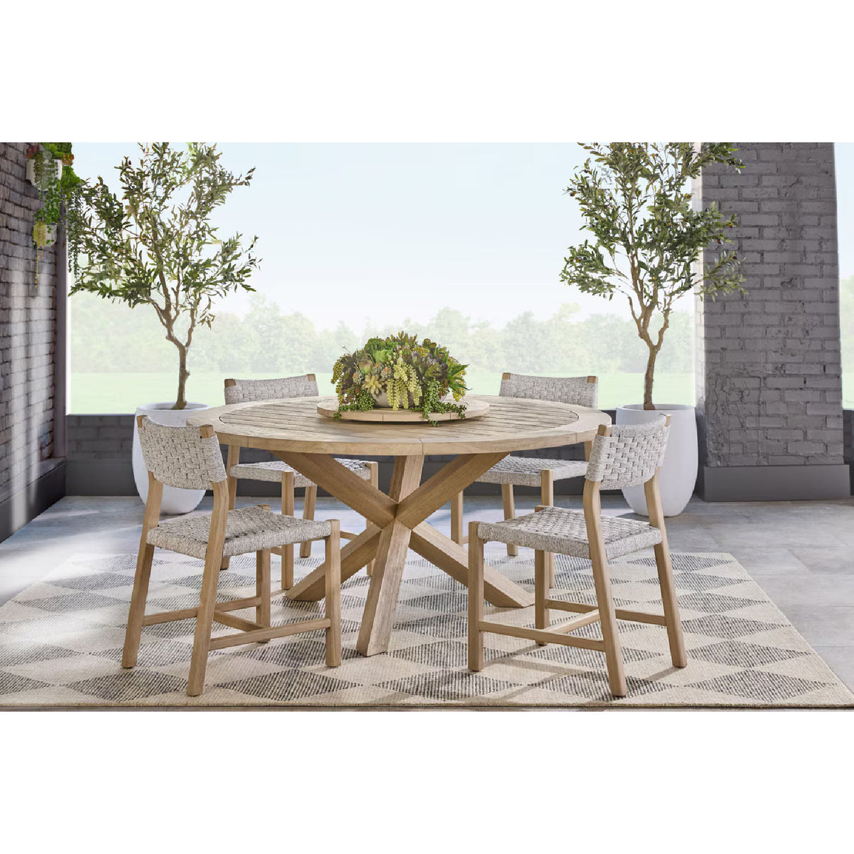 Round Teak Outdoor Dining Table | Oroa.com