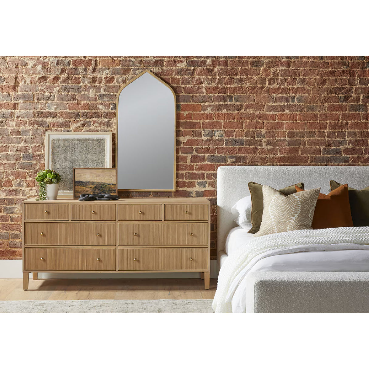 Modern European furniture - Minimalist Upholstered Bed - www.oroa.com | Oroa.com