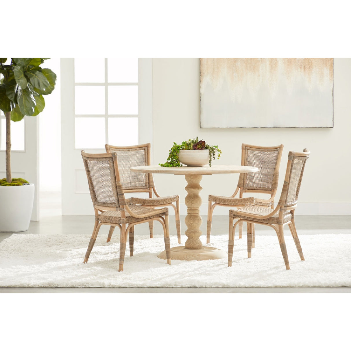 Gray Pine Round Dining Table | Oroa.com