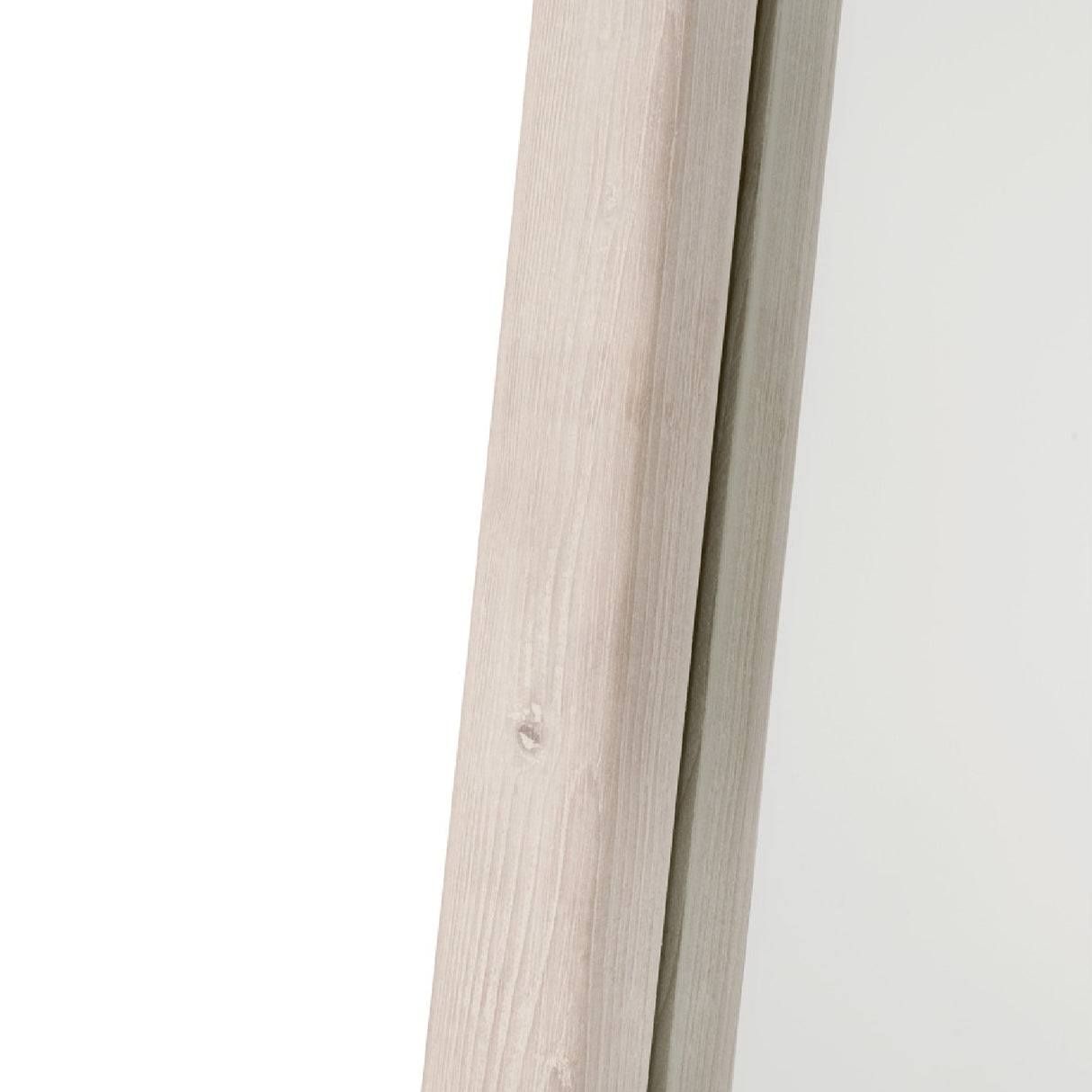 Whitewashed Pine Mirror | Oroa.com