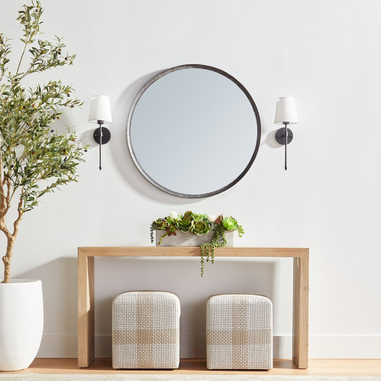 Natural Pine Wood Console Table | Oroa.com