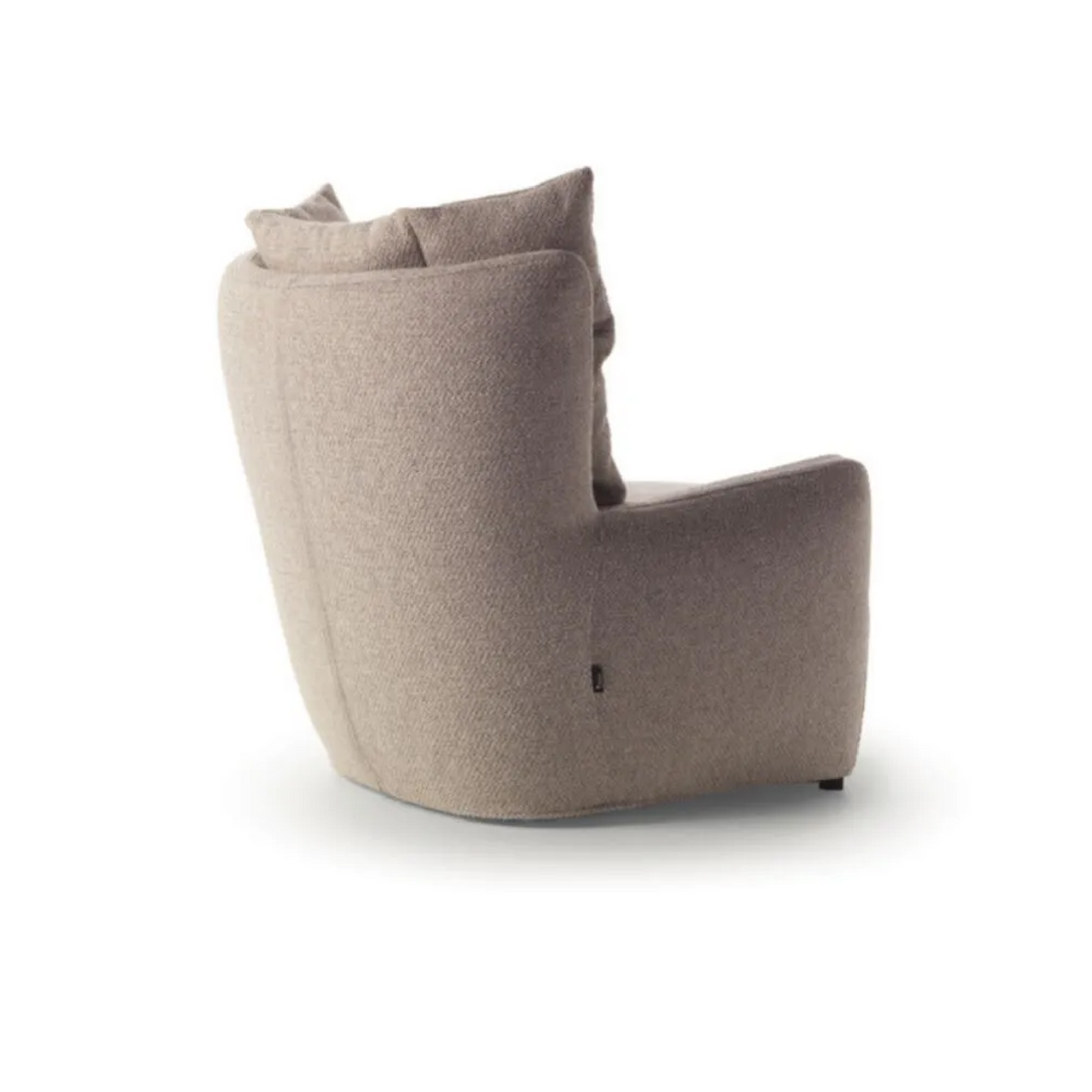 Upholstered Lounge Chair | Marac Frida