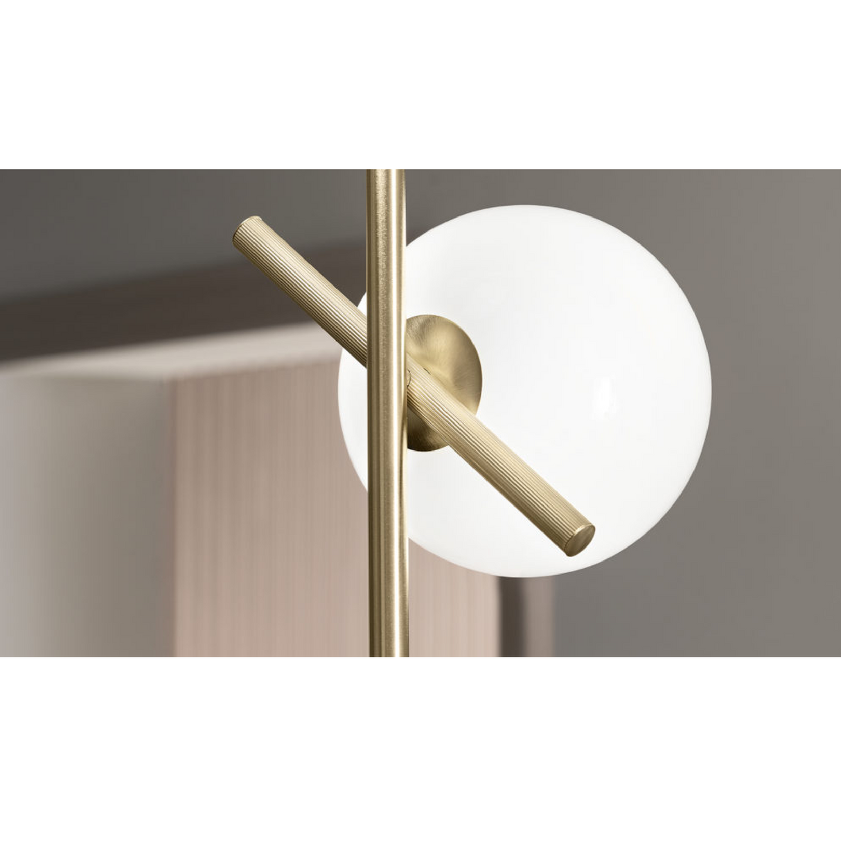 3-Glass Orbs Table Lamp | Masiero Posy | Oroa.com