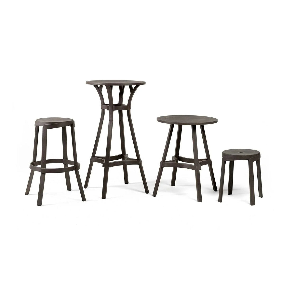 Regenerated Adjustable Outdoor Dining Table | Oroa.com