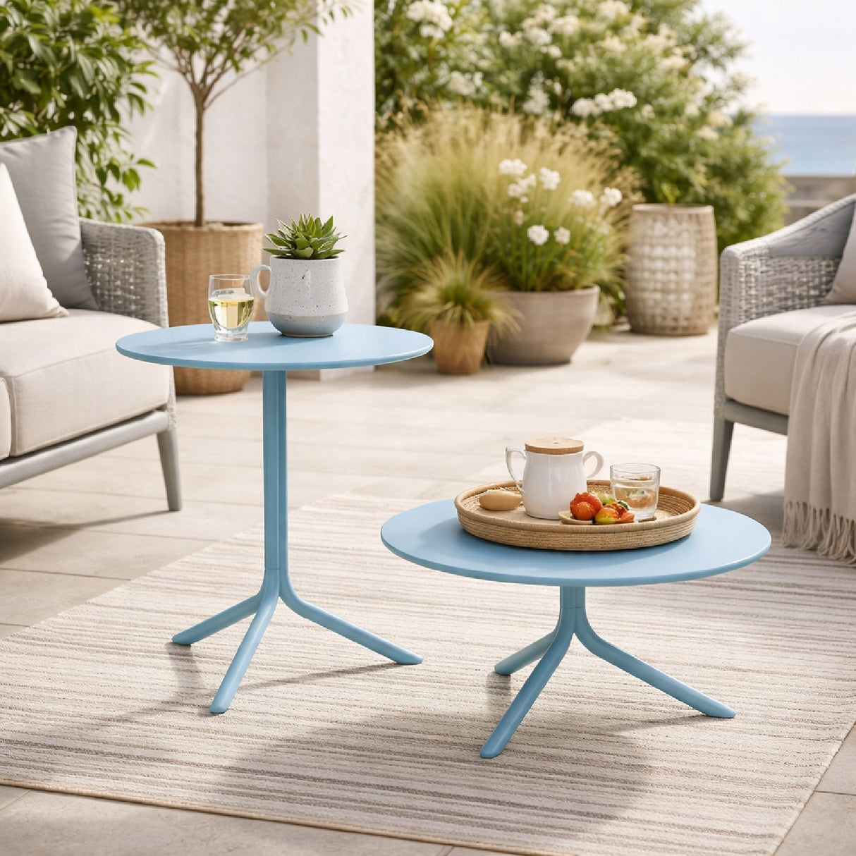 Outdoor Round Coffee Table | Oroa.com