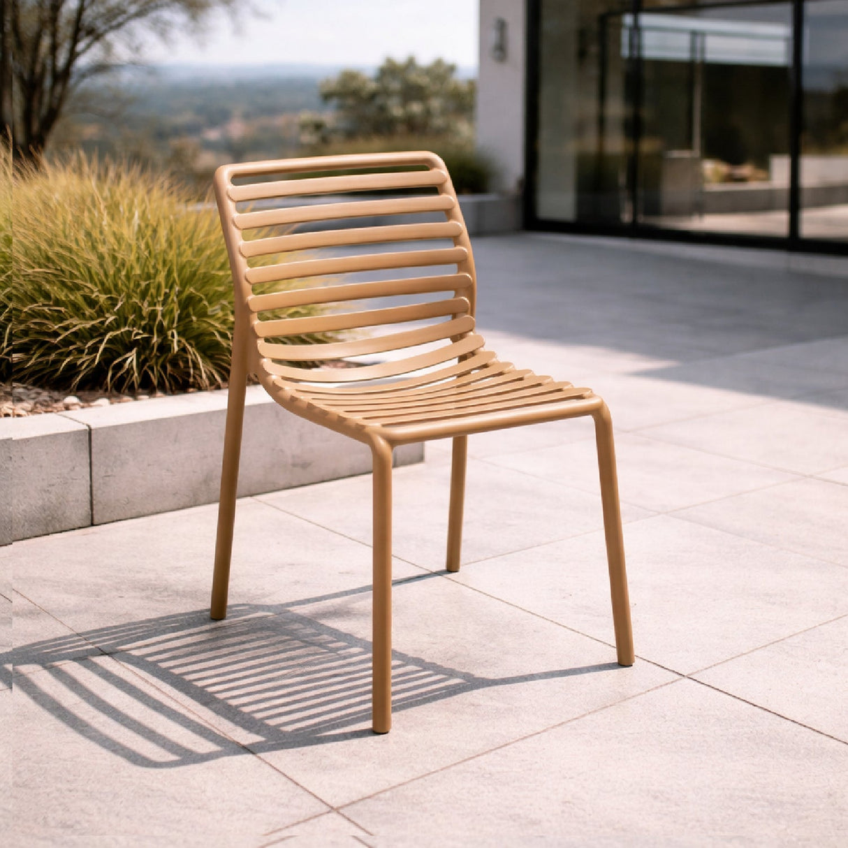 Slatted Outdoor Monobloc Chair | Oroa.com