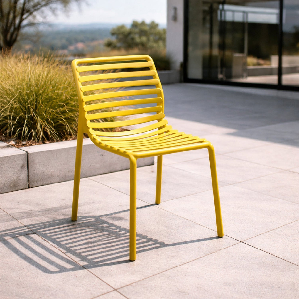Slatted Outdoor Monobloc Chair | Oroa.com